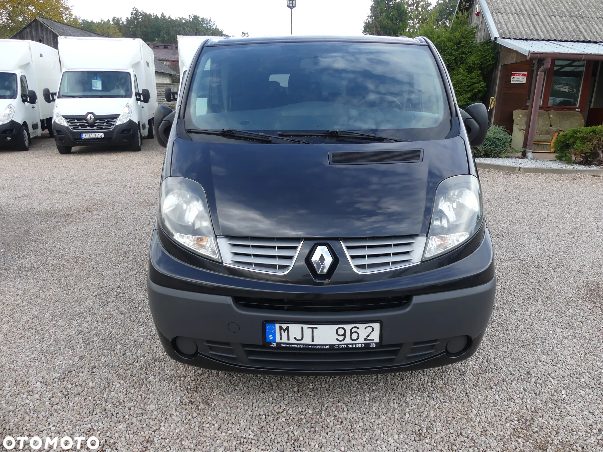 Renault Trafic 2.0 dCi 115 FAP Grand Passenger Black Edition - 30