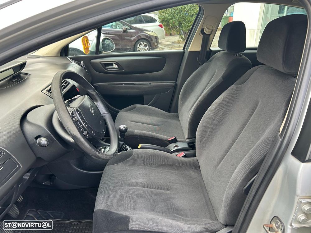 Citroën C4 1.6 HDi Attraction - 12