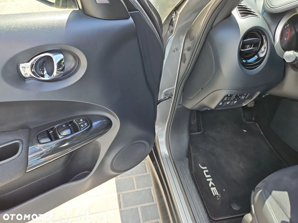 Nissan Juke 1.6 N-Connecta Xtronic EU6 - 10