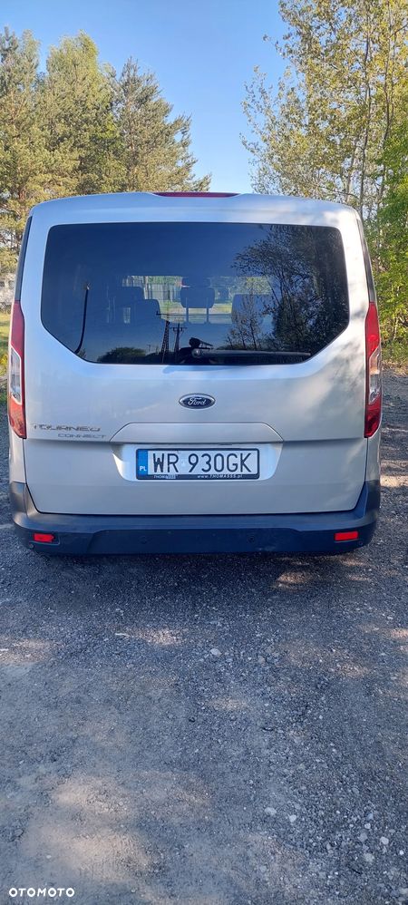 Ford Tourneo Connect Grand - 18