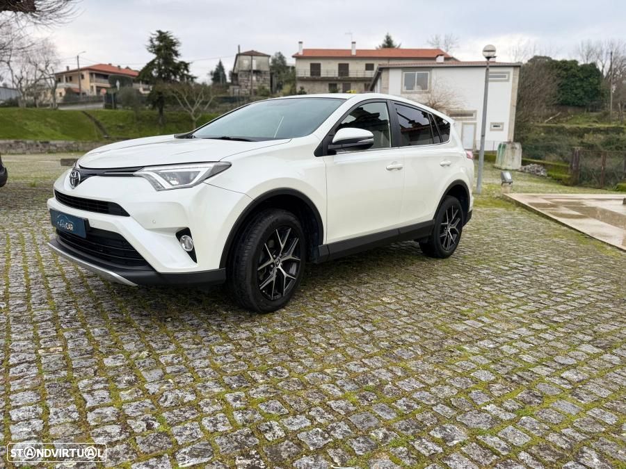 Toyota RAV4 2.0 D-4D Comfort+P.Sport - 20