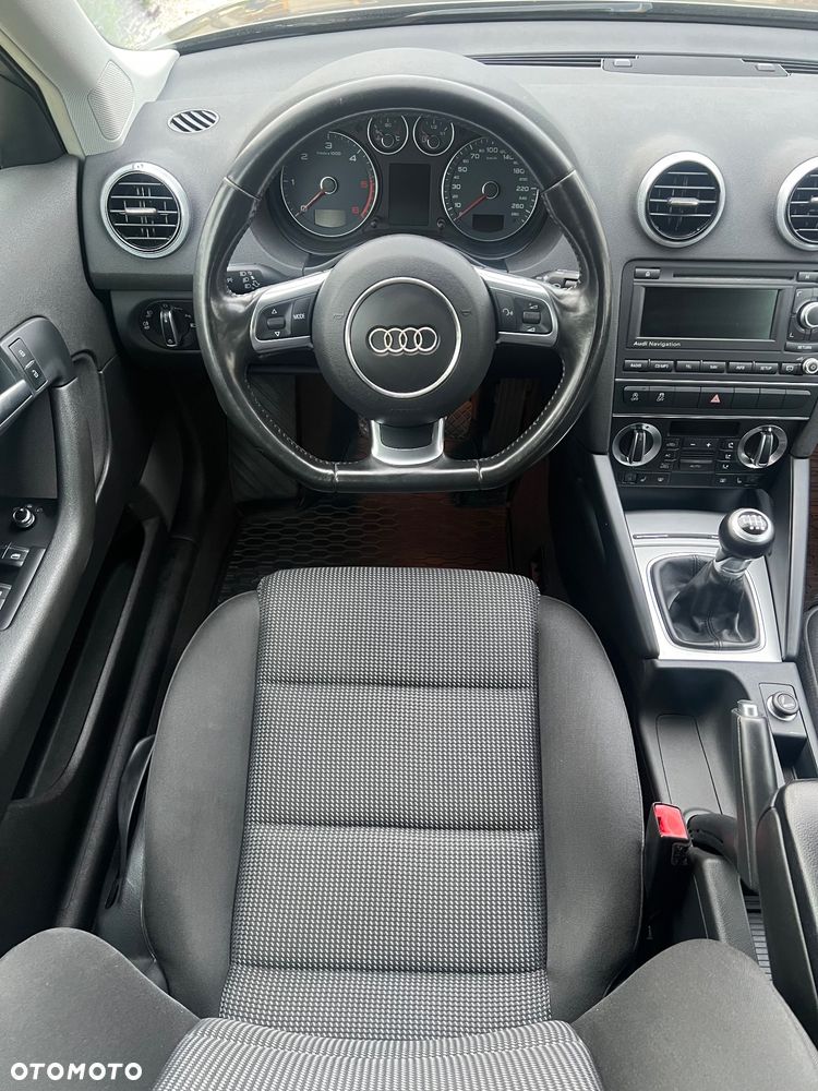 Audi A3 Sportback 2.0 TDI DPF quattro Ambition - 29