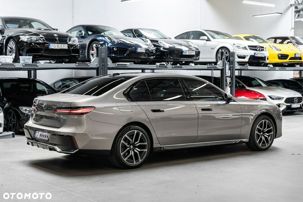 BMW Seria 7 740d xDrive mHEV M Sport sport - 10
