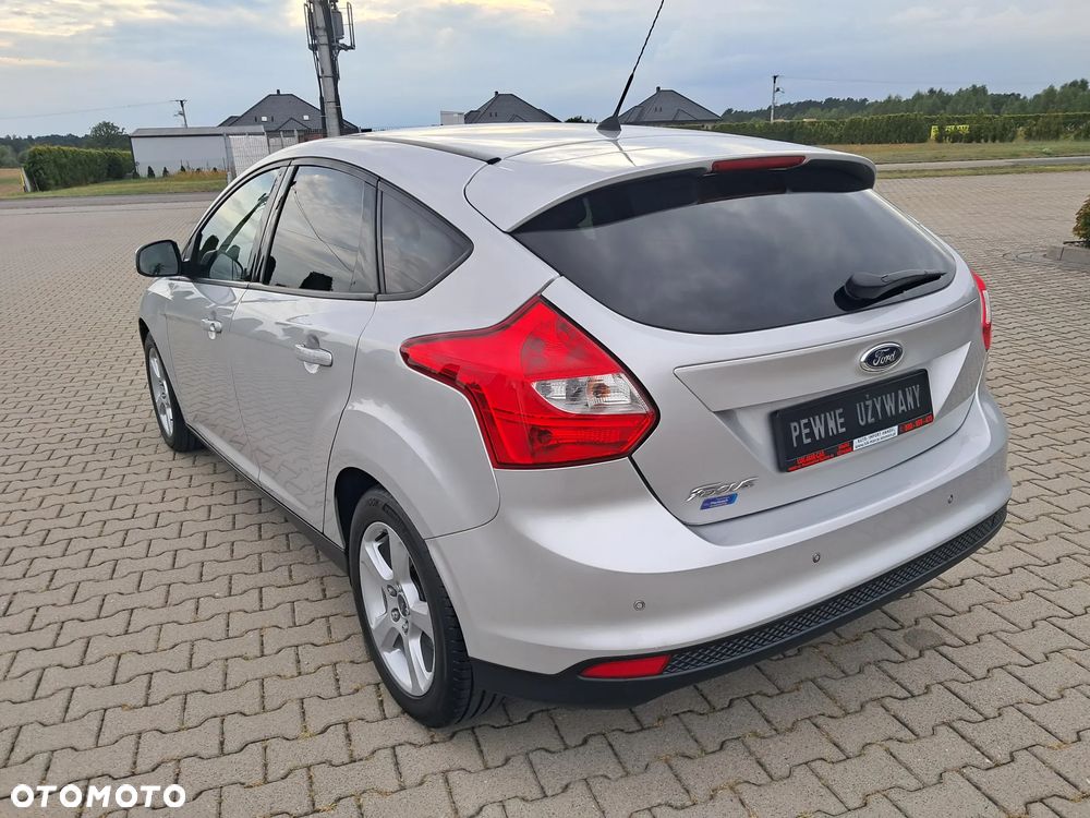 Ford Focus 1.6 Trend - 14