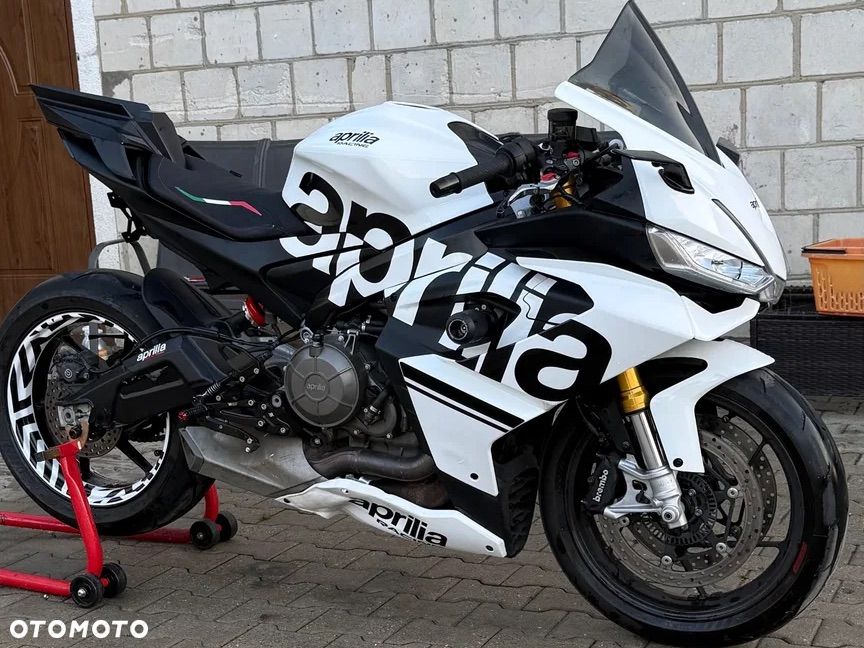 Aprilia RS