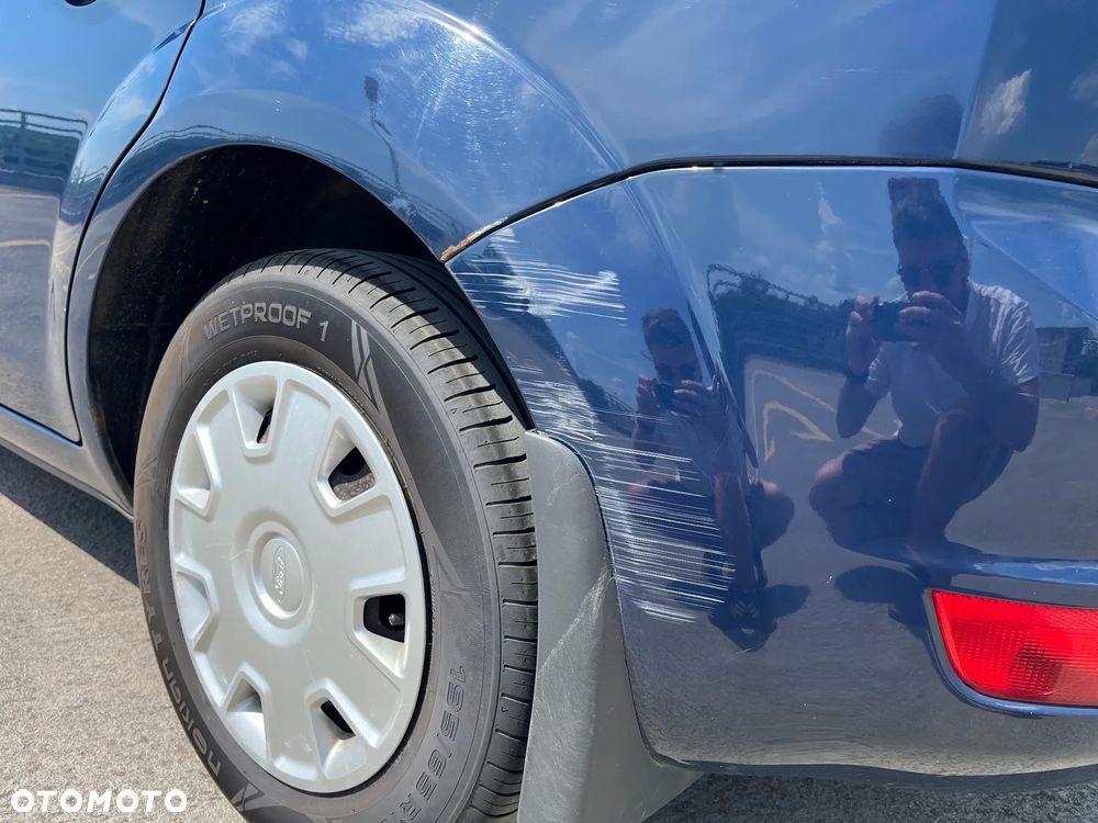 Ford Focus 1.6 Ambiente - 13