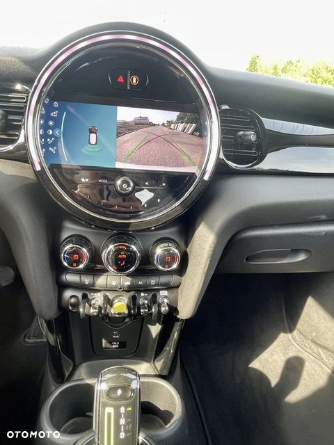 MINI Cooper SE Resolute Edition - 18