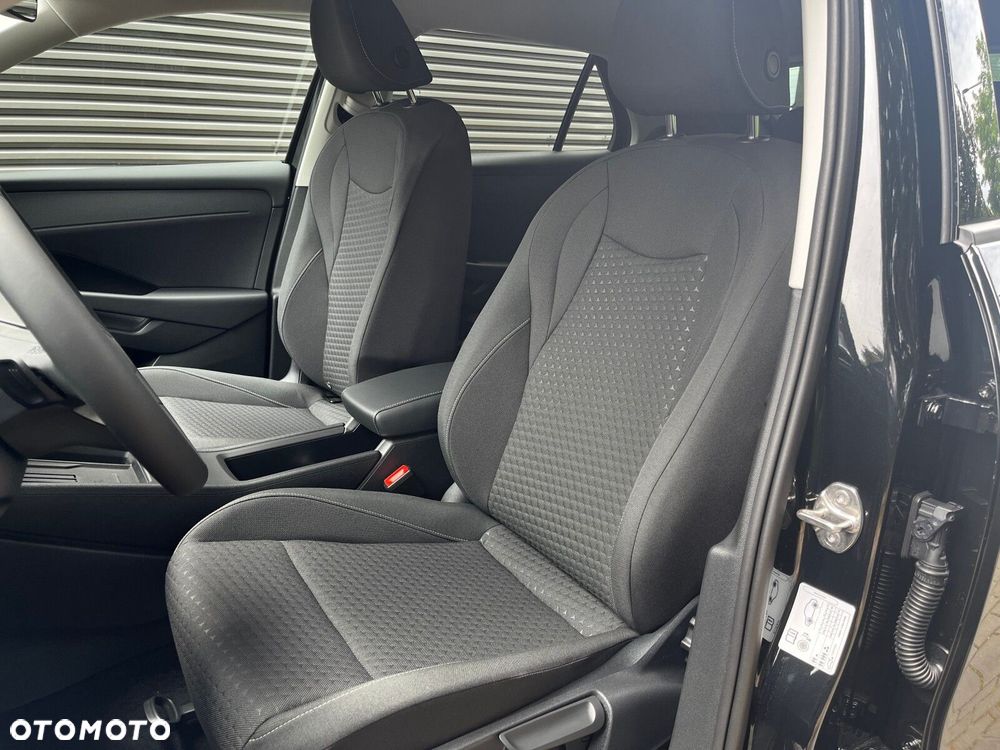 Volkswagen T-Roc 1.5 eTSI Life DSG - 13