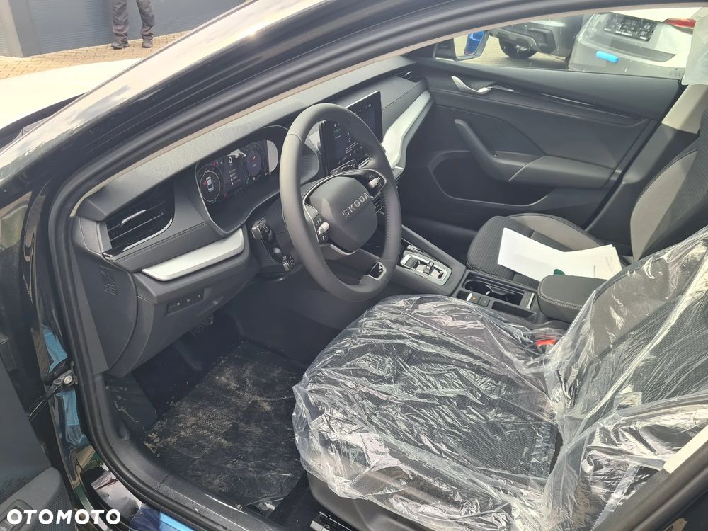 Skoda Octavia 1.5 TSI mHEV Drive Selection DSG - 9