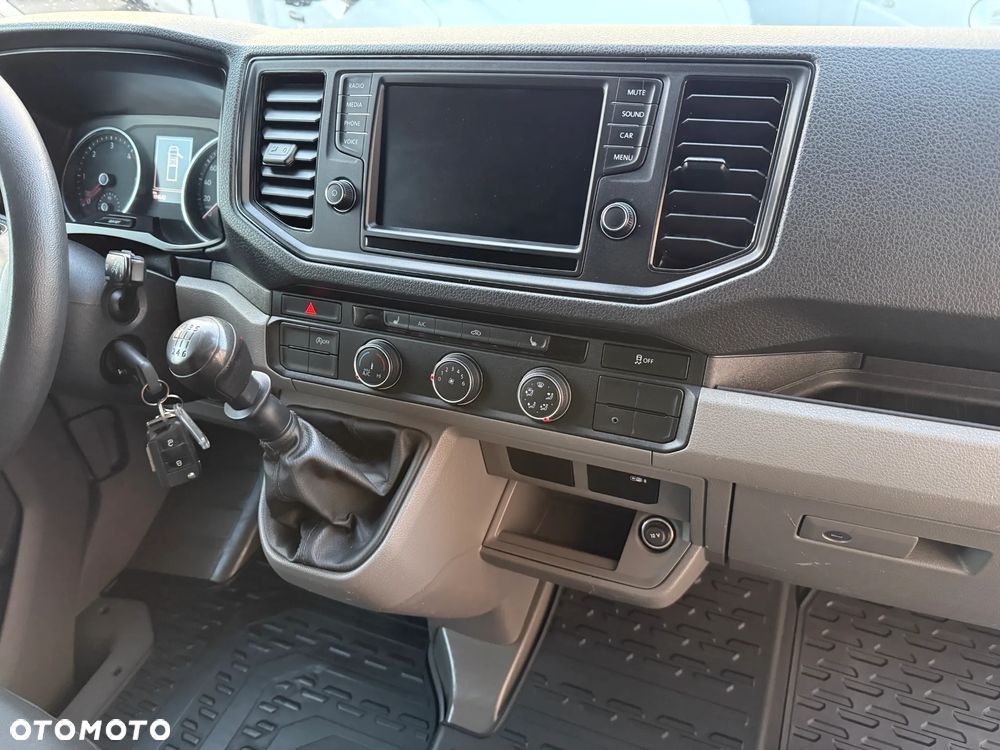 Volkswagen Crafter Doka Brygadówka - 28