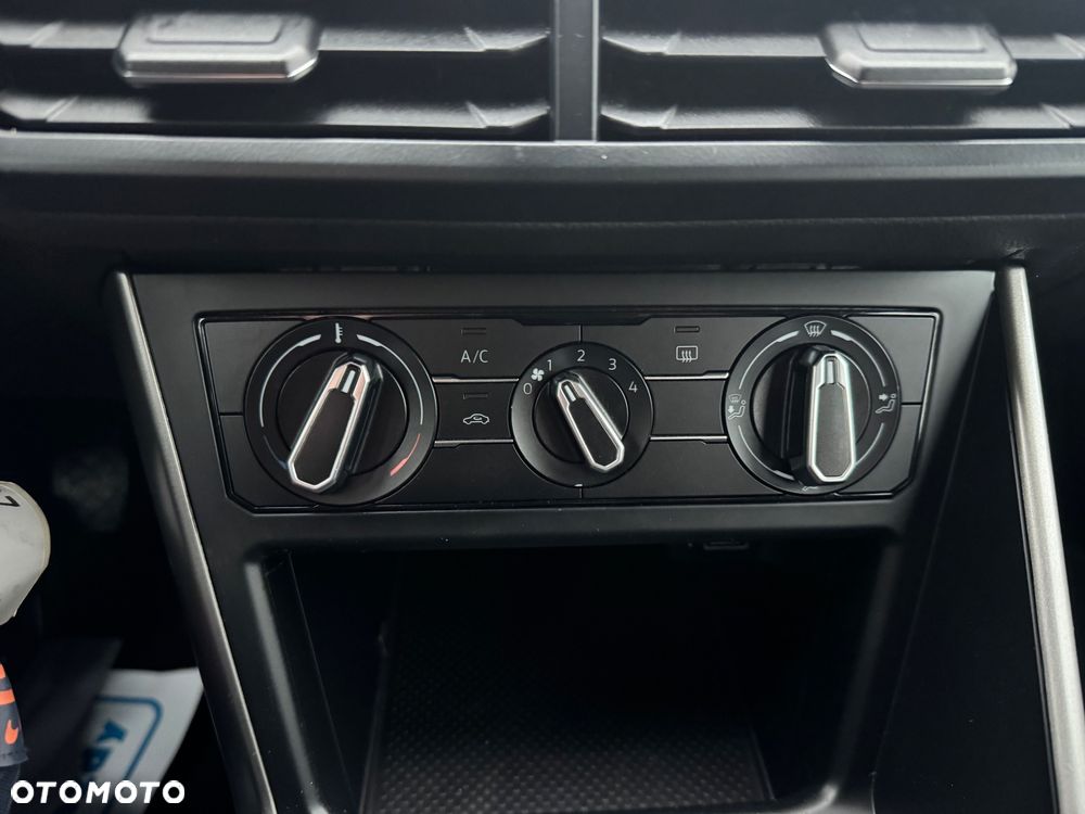 Volkswagen Polo 1.6 TDI SCR IQ.DRIVE - 15