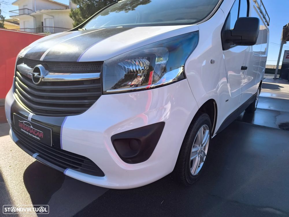 Opel Vivaro - 12