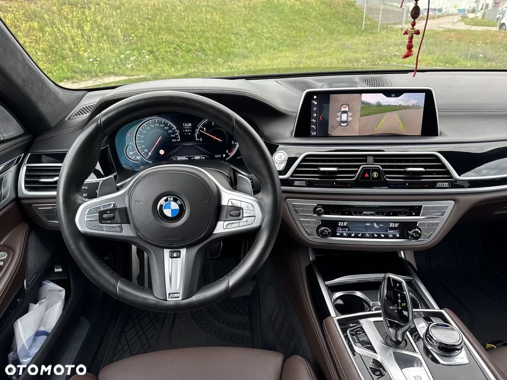 BMW Seria 7 750d xDrive sport - 14