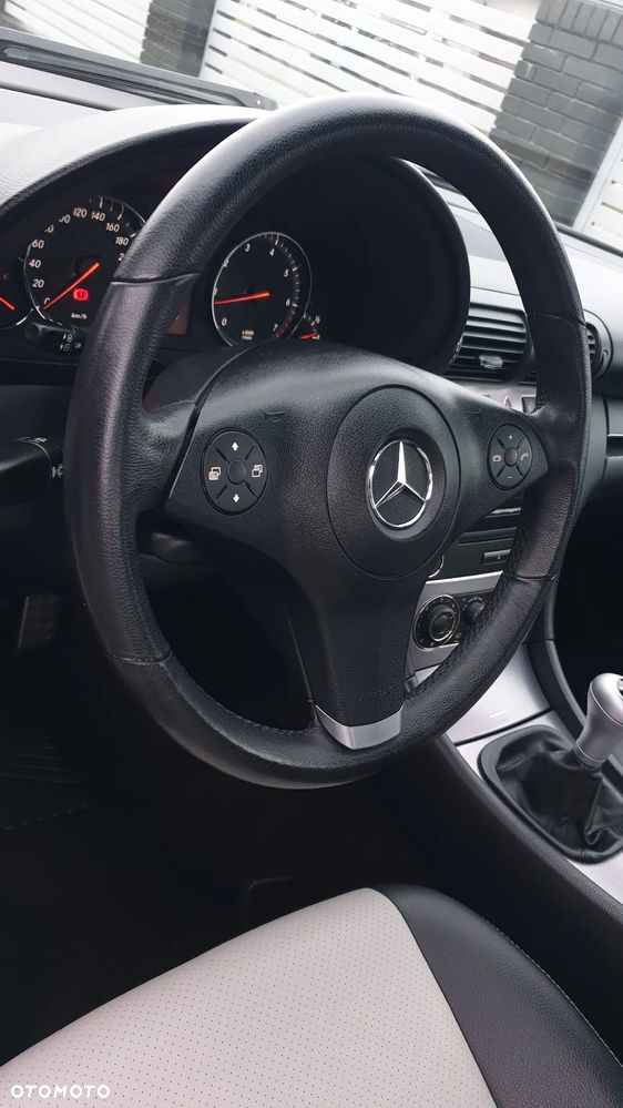 Mercedes-Benz CLC 200 Kompressor Special Edition - 28