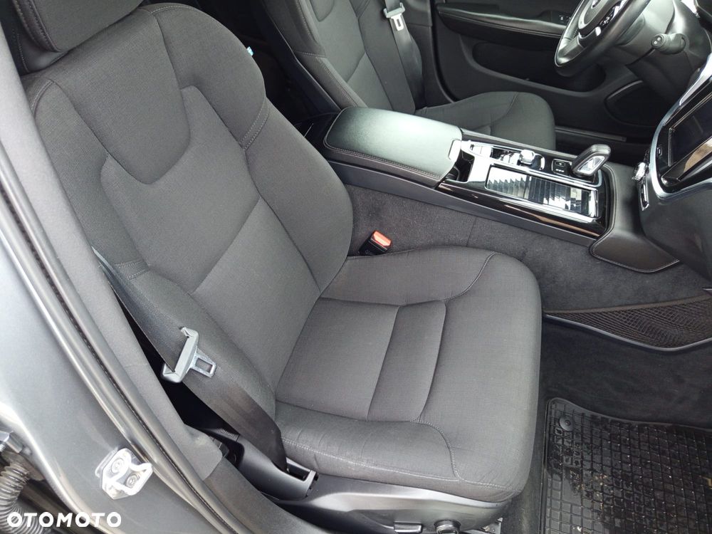 Volvo V60 T6 AWD Twin Engine Geartronic Momentum Pro - 19