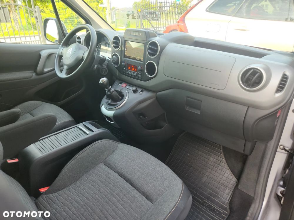 Citroën Berlingo Multispace BlueHDi 120 S&S SHINE - 17