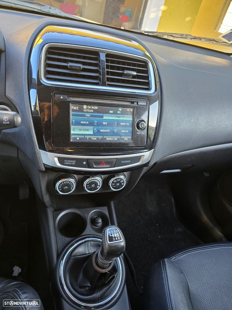 Mitsubishi ASX 1.8 DI-D Cross City - 8
