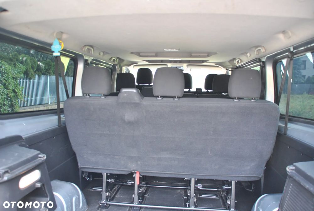 Renault Trafic 2.0 dCi Escapade - 10