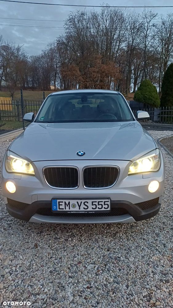 BMW X1 sDrive18d xLine - 24