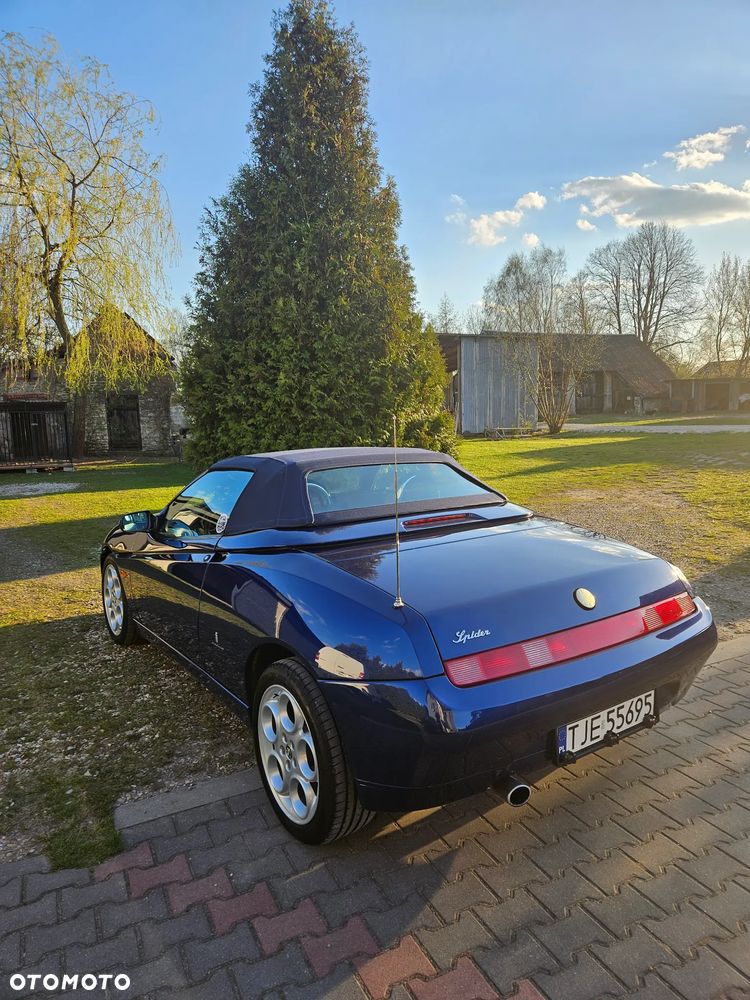 Alfa Romeo Spider 2.0 TSpark - 8