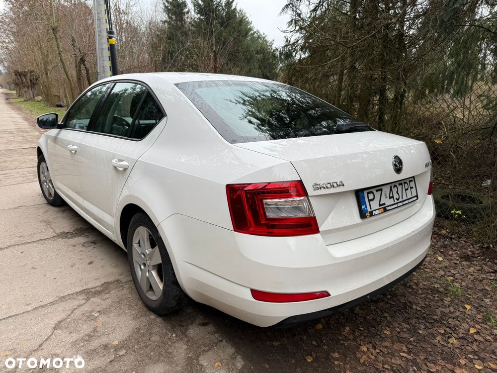 Skoda Octavia 2.0 TDI Ambition - 11