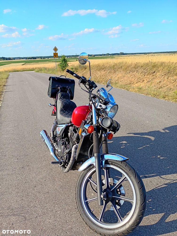 Kawasaki LTD - 17