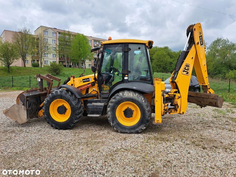 JCB 4CX - 8
