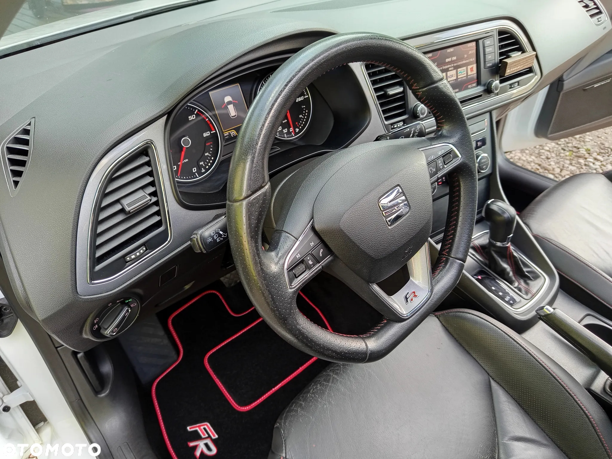 Seat Leon 2.0 TDI FR S&S DSG - 2