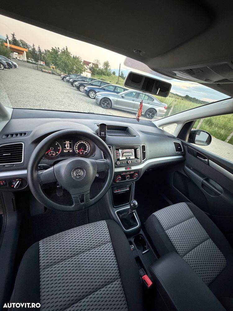 Volkswagen Sharan 2.0 TDI 4MOTION Blue Motion Life - 8