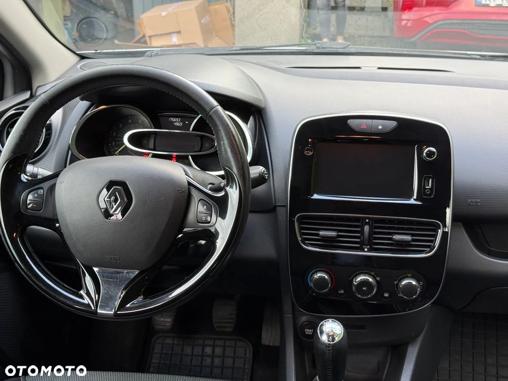 Renault Clio 1.5 dCi Zen - 12
