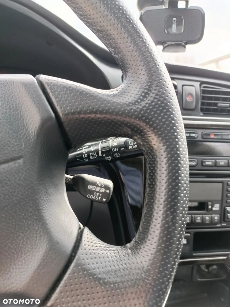 Subaru Outback 3.0 H6 - 25