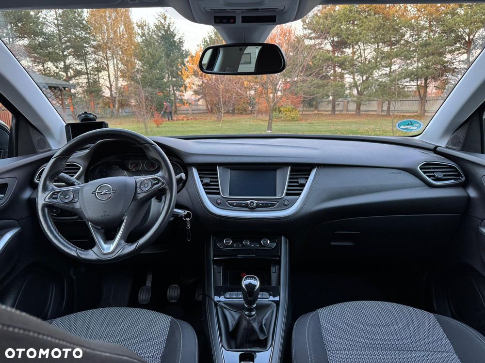 Opel Grandland X 1.2 Start/Stop Business Edition - 10