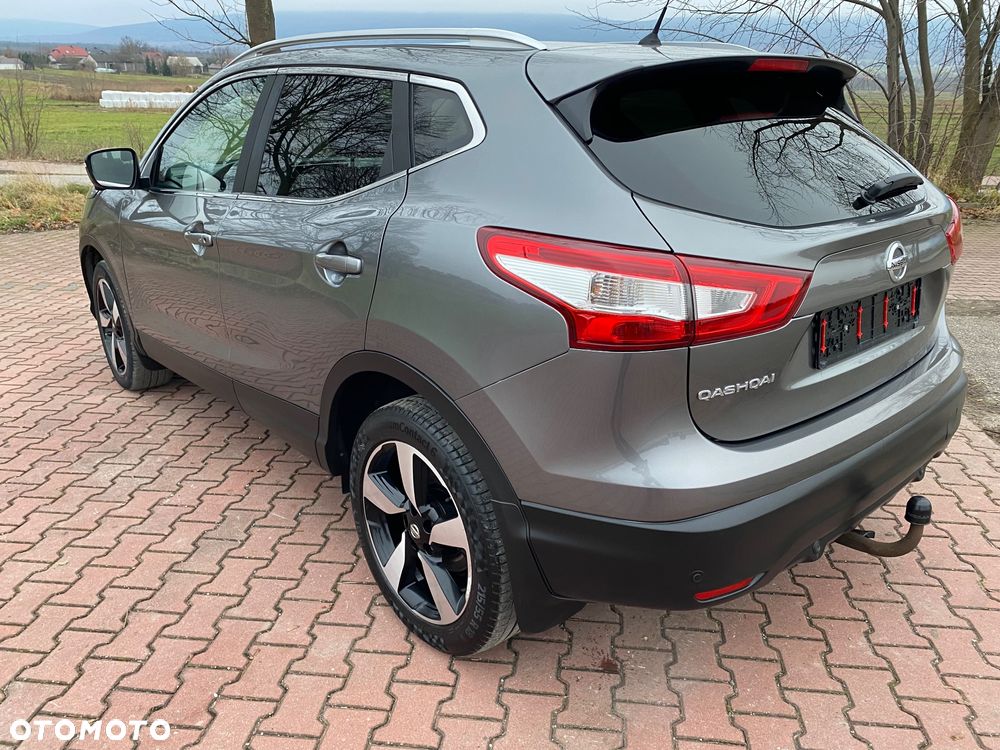 Nissan Qashqai 1.6 DIG-T 360 - 6
