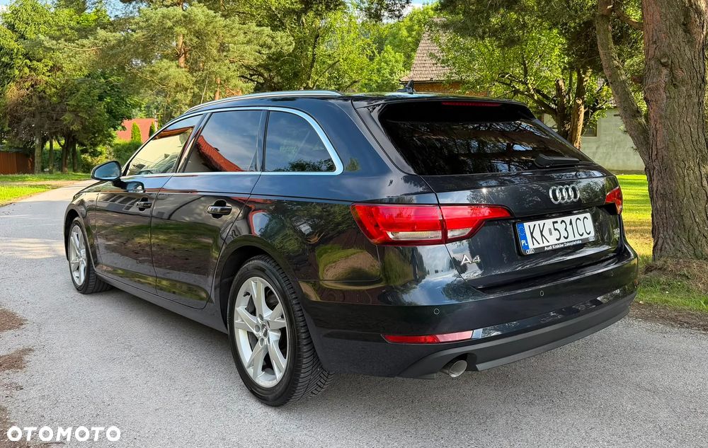 Audi A4 Avant 2.0 TDI ultra S tronic design - 10