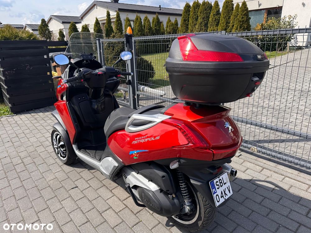 Peugeot Metropolis - 6