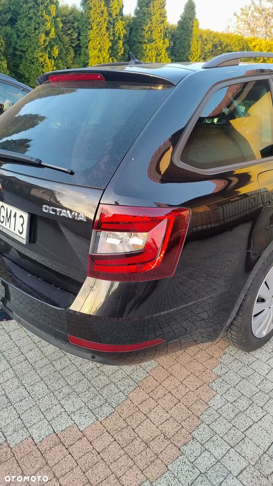 Skoda Octavia 2.0 TDI DSG Soleil - 9