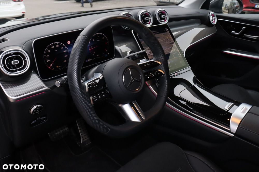 Mercedes-Benz GLC - 9