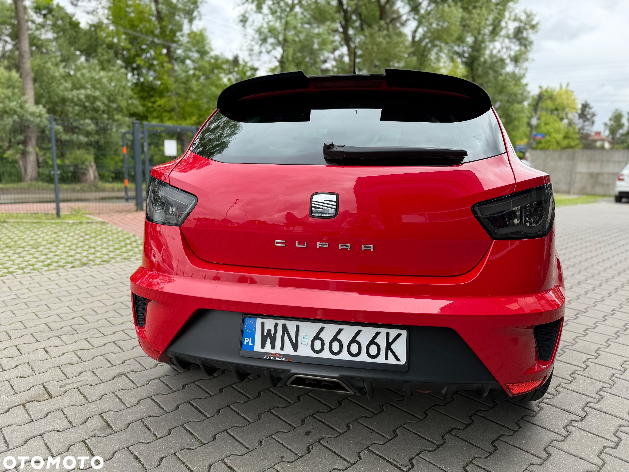 Seat Ibiza SC 1.4 TSI Cupra DSG - 4