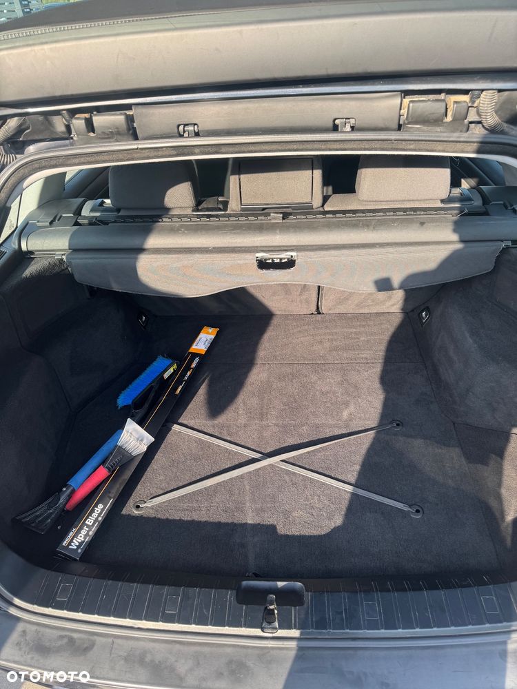 BMW Seria 3 318i Edition Lifestyle - 14