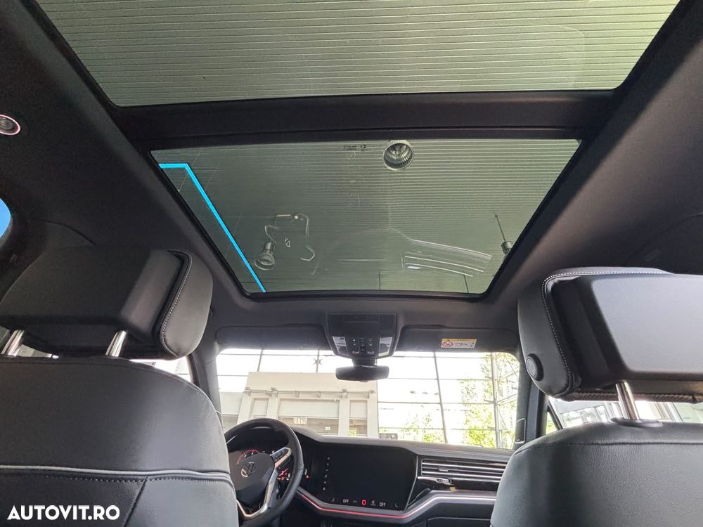 Volkswagen Touareg V6 TDI 4MOTION R-Line - 15
