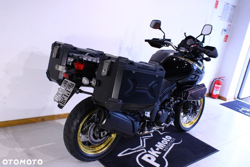 Suzuki DL - 6