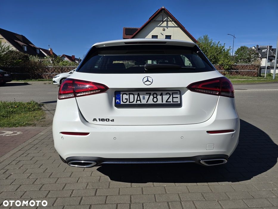 Mercedes-Benz Klasa A 180 d 7G-DCT - 4