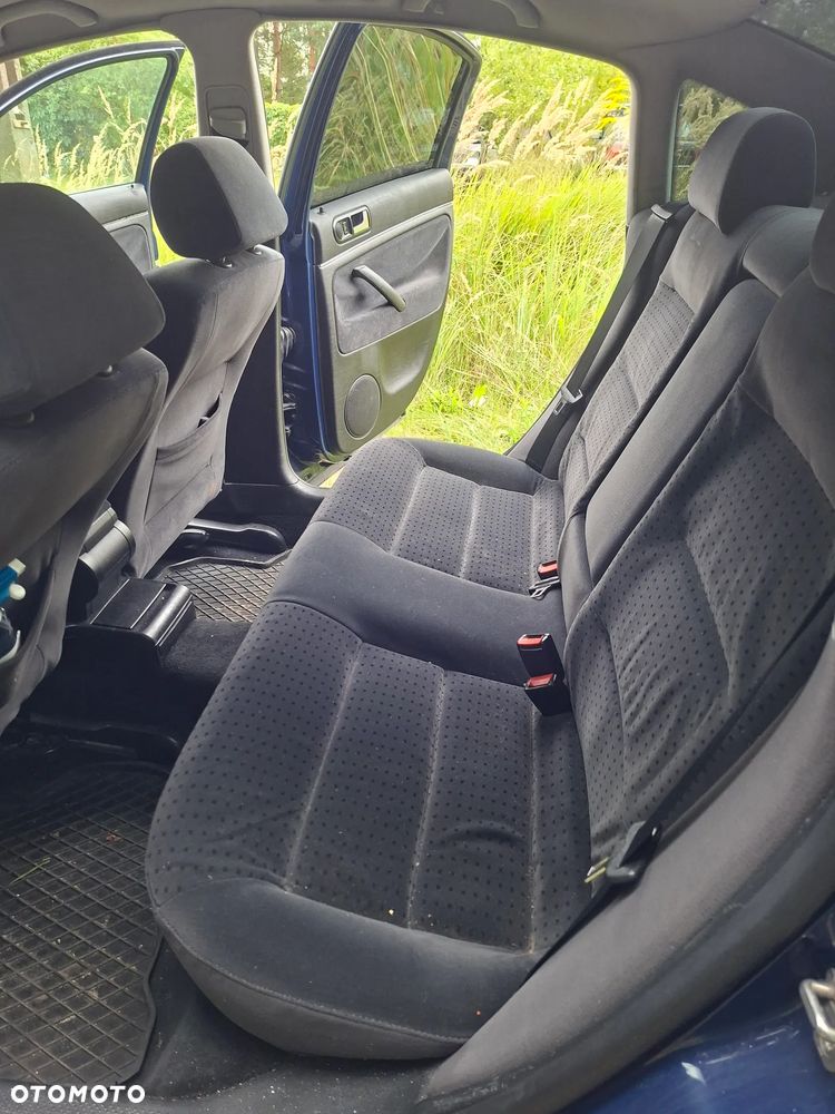 Volkswagen Passat 1.9 TDI - 23