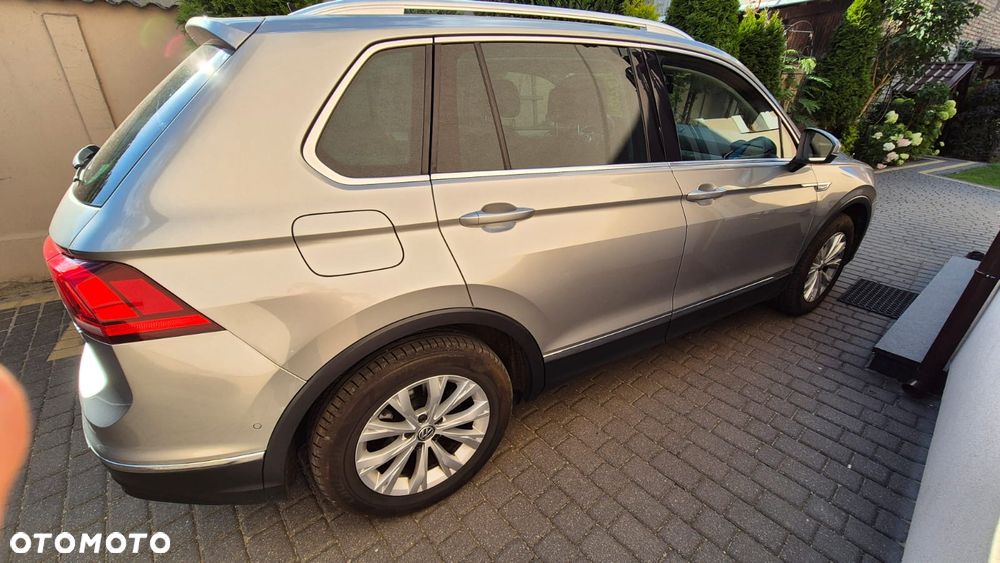 Volkswagen Tiguan - 12