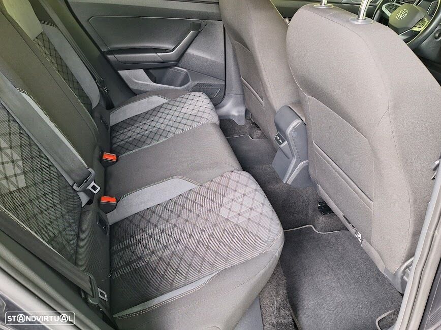 VW Taigo 1.0 TSI R-Line DSG - 11