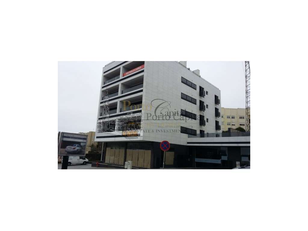 FANTASTICA LOJA COM 205 M2 EM MATOSINHOS, JUNTO AO METRO PARA QUALQ... - Grande imagem: 5/20