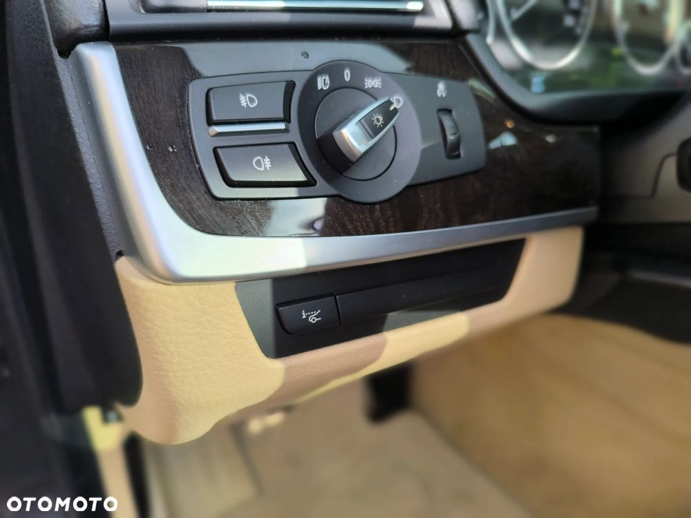 BMW Seria 3 - 23