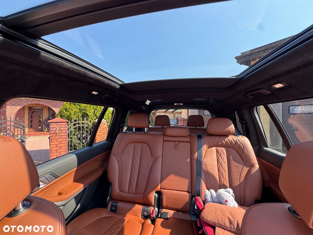 BMW X7 xDrive40i mHEV Individual Edition sport - 10