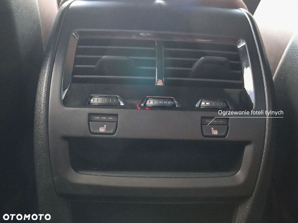 BMW X5 xDrive30d mHEV - 12