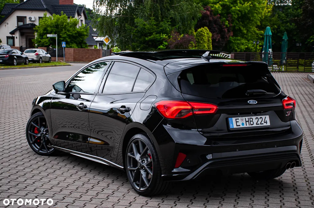 Ford Focus 2.0 EcoBlue ST - 12